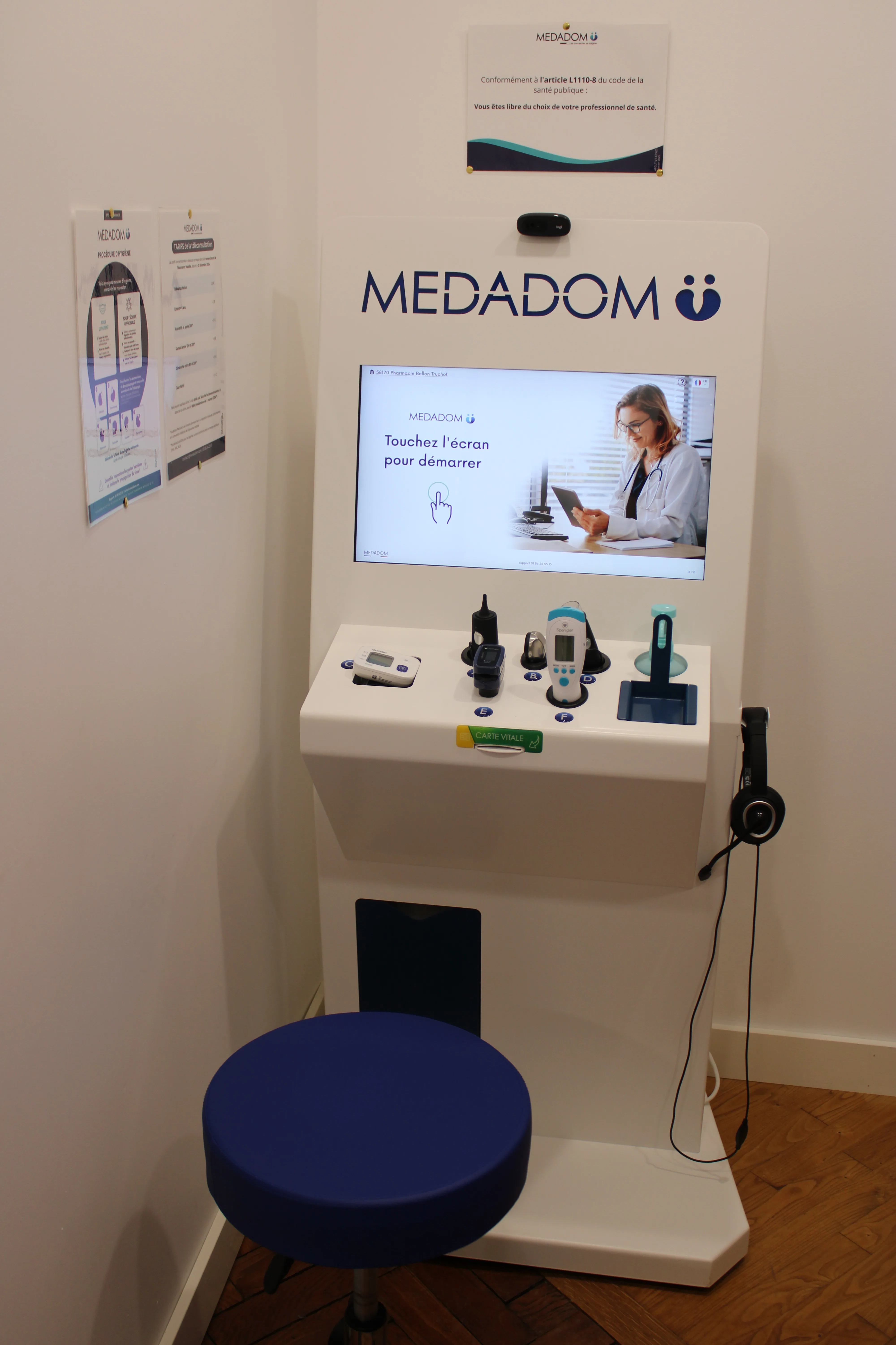 Borne de téléconsultation MEDADOM